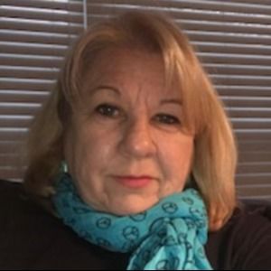 Meet your Posher, Teresa